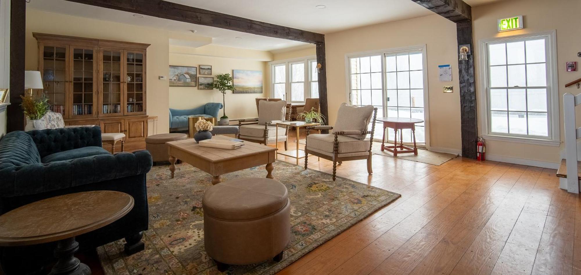 Inn Cooper Hill 3*