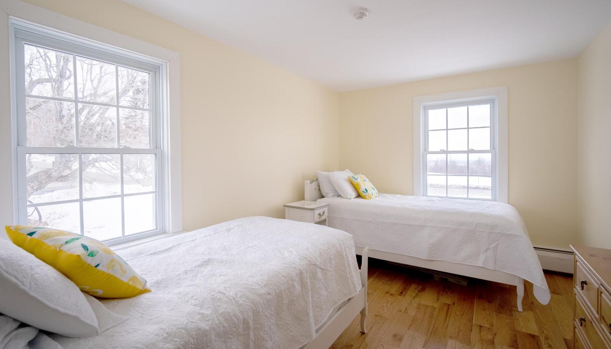 Cooper Hill Inn