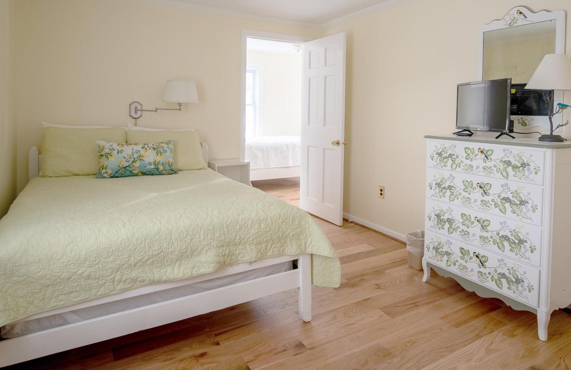 Cooper Hill Inn 3*